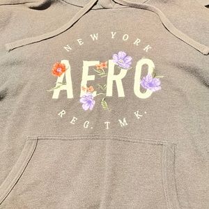 Aeropostale gray sweatshirt matching sweatpants women’s/girls worn cozy